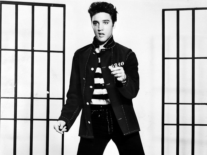 Men in Style: 10 крутых образов Элвиса Пресли