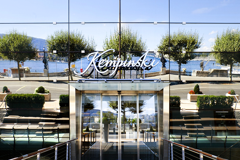 Планы на лето: новый шеф-повар, «городской пляж» и другие новости женевского Grand Hotel Kempinski