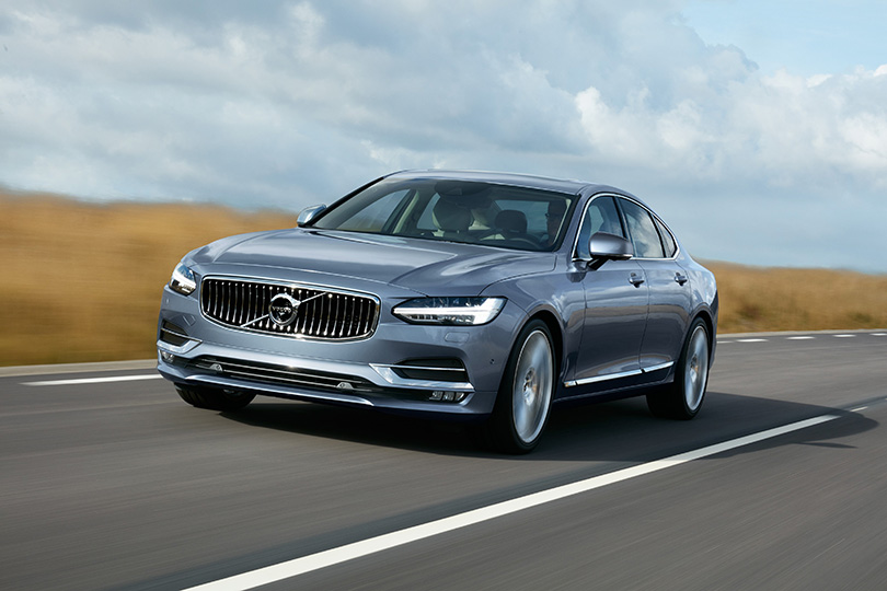 Official pictures of the new Volvo S90